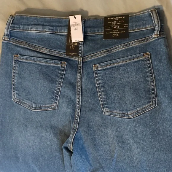 Banana Republic Factory, Petite, wide leg, size 10 jeans - Picture 3 of 4
